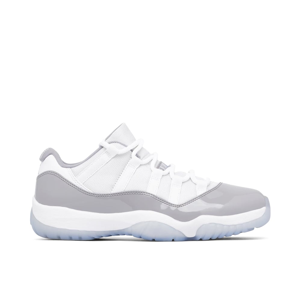 AIR JORDAN 11 LOW CEMENT GREY