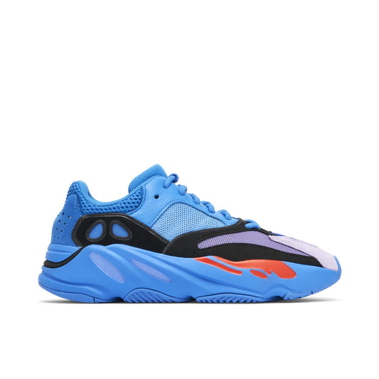 YEEZY BOOST 700 HI-RES BLUE